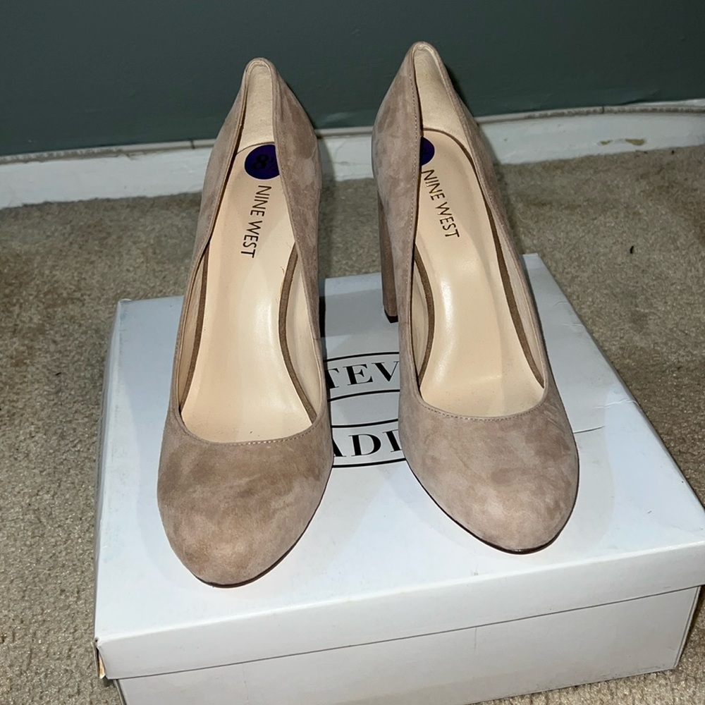 Tan heels